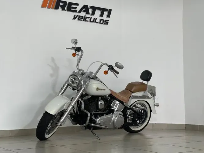 HARLEY-DAVIDSON SOFTAIL DELUXE FLSTN 2008