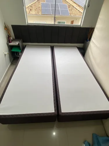 BASE DE CAMA BOX QUEEN BIPARTIDA - EXCELENTE ESTADO