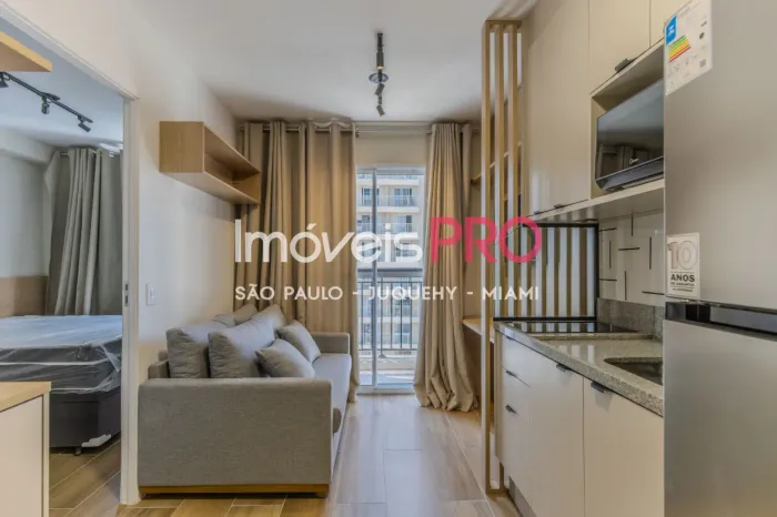 Apartamento 1 dorm, mobiliado, 26m2 com varanda ao lado da Cidade Universitaria para locaç