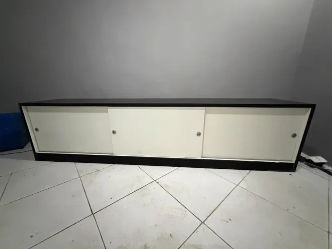 Armário móvel loja ou hack sala