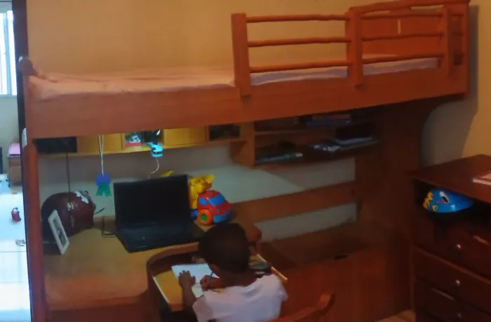 Treliche multifuncional (madeira maciça)