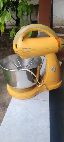 Batedeira Britânia turbo Prime