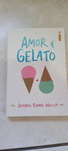 LIVRO AMOR E GELATO