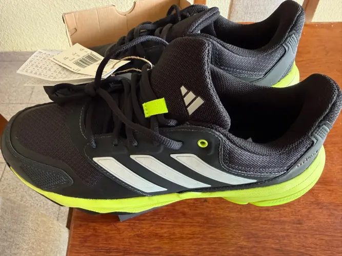 Tenis esportivo numero 41 