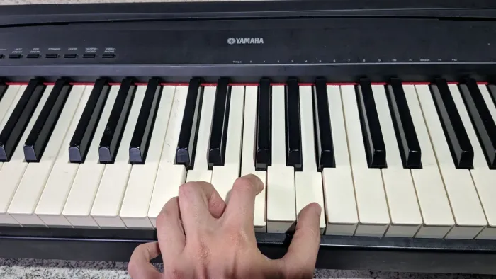 Conserto teclado controlador Yamaha, Roland, Kurzweil, Korg, M-Audio, Casio...
