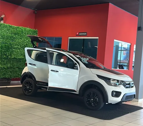 Fiat Mobi Trekking 1.0 Flex 5P 2026