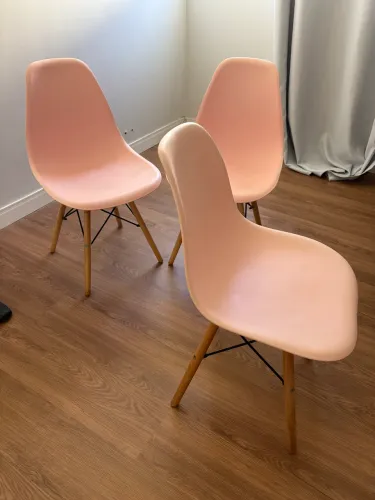 Cadeiras rosa