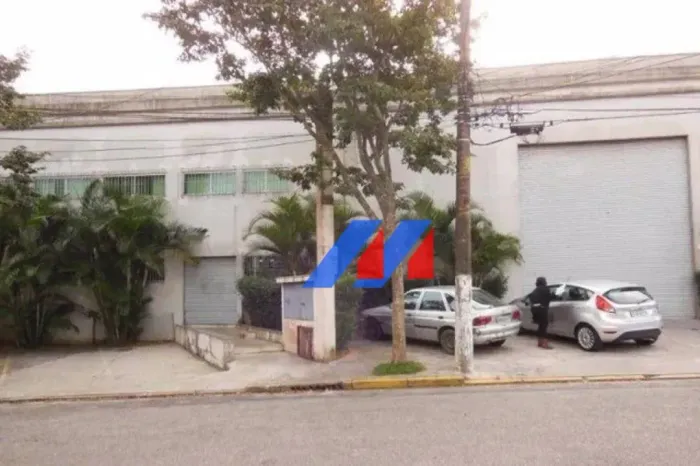 Galpão para alugar, 756 m² por R$ 27.066,00 - Ferrazópolis - São Bernardo do Campo/SP