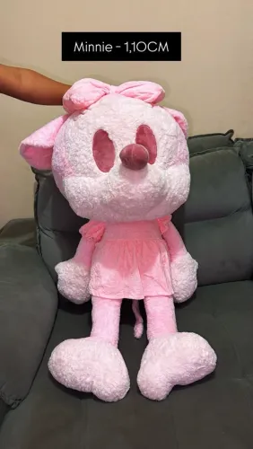 Pelúcia Gigante Minnie 1,10cm