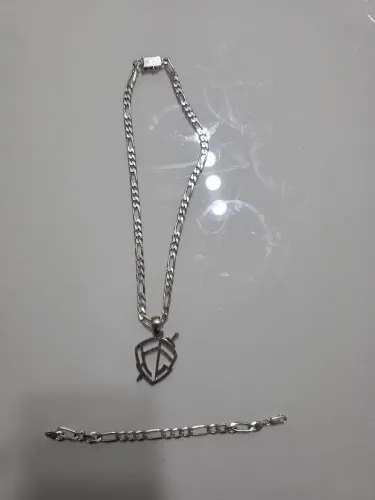 Conjunto: Corrente + pulseira + pingente em prata maciça