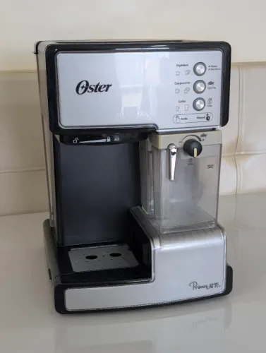Cafeteira Espresso Oster PrimaLatte