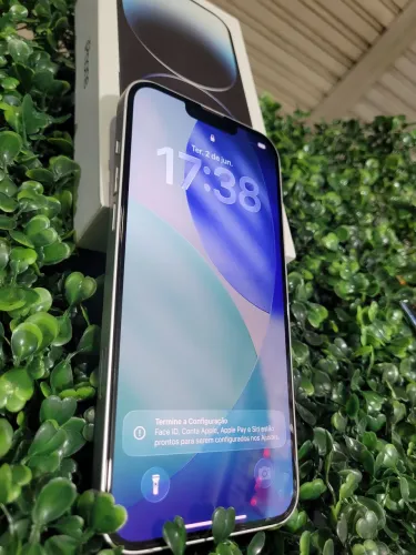 Iphone 14 plus lilás sem detalhes!