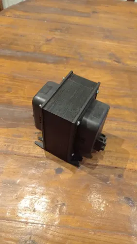 Transformador de energia 110v - 220v 5000VA