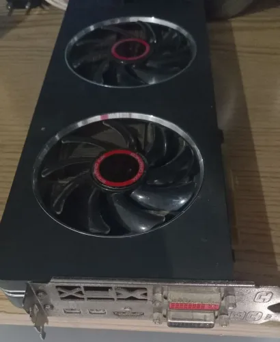 Placa de Video AMD Radeon R9 280x 3gb