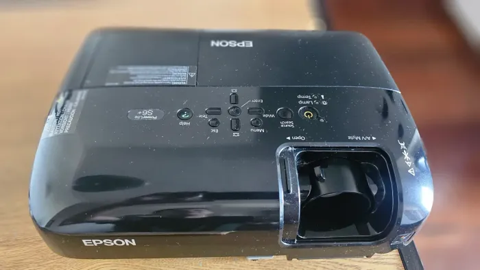 Projetor Epson para retira de peças
