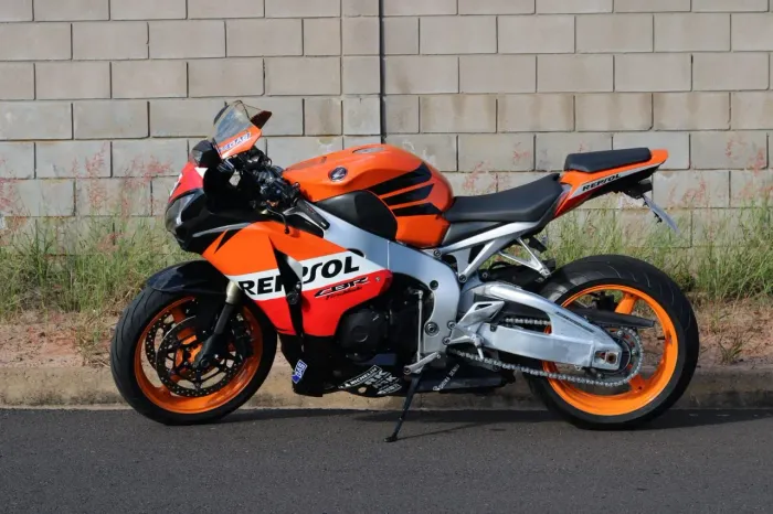 CBR 1000 rr Fireblade 