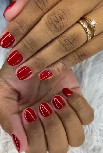 MANICURE TRADICIONAL