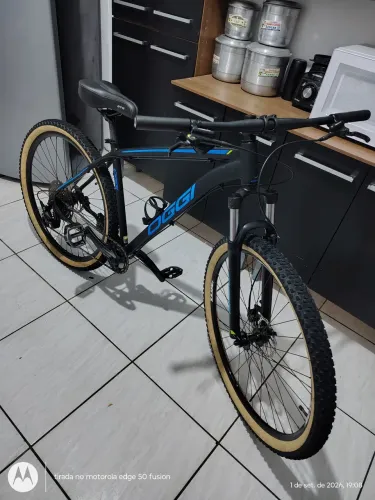 Bicicleta Oggi hacker HDS MTB aro 29 quadro 19
