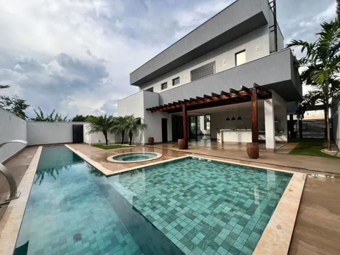 Sobrado à venda, 310 m² por R$ 2.650.000,00 - Portal do Sol Green - Goiânia/GO