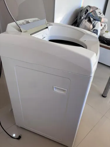Máquina de lavar em ótimo estado