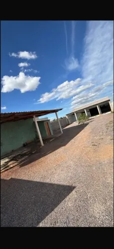 Vende-se casa no agio Terra Rica Sinop
