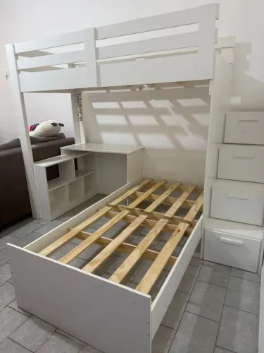 Beliche com sapateira e mesa estudo