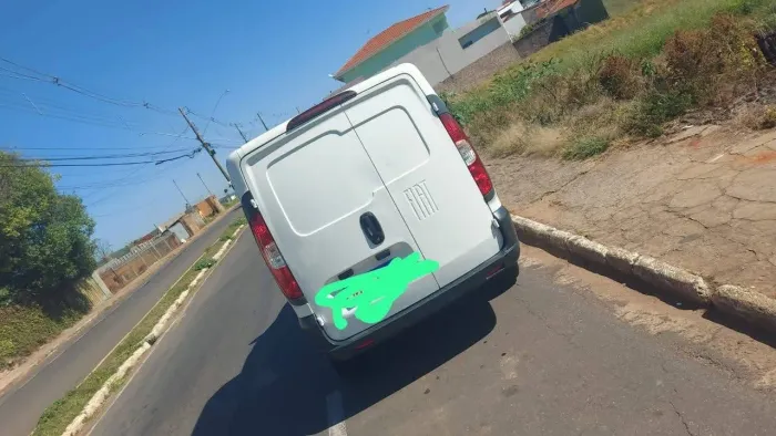 Fiat Fiorino Furgão Work. Hard 1.4 Flex 8V 2P 2019