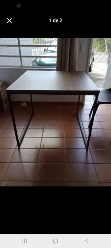 Mesa semi nova