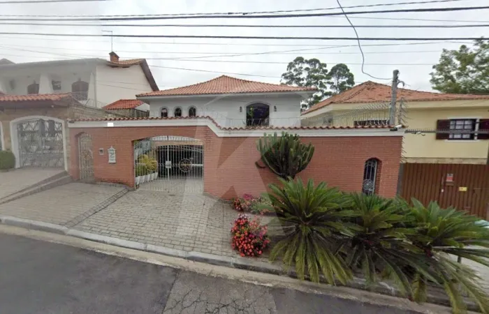 Sobrado para Locação no Palmas do Tremembé, 4 Dormitórios, 6 Vagas, Mobiliado, Excelente L
