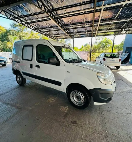 Renault Kangoo Express Hi-flex 1.6 16V 2018