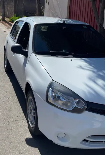 Renault Clio Rn/alize/expr./1.0 Hi-power 16V 5P 2015