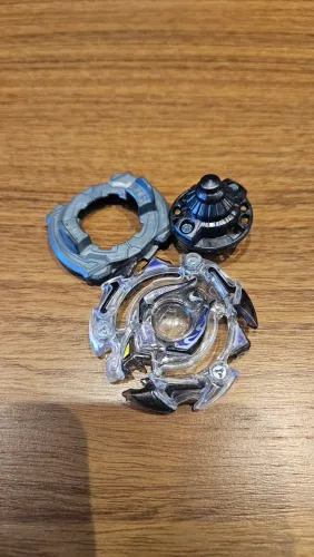 Beyblade Burst Ifrit Xcalibur e Hyperion
