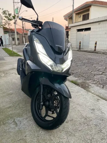Honda PCX CBS 2024 Cinza - Única dona