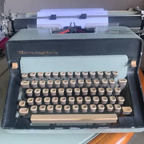 Antiguidade Máquina de datilografia de ferro Remington