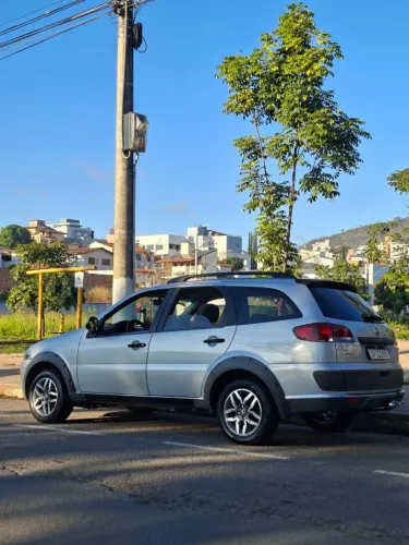 Fiat Palio Weekend Trekking 1.6 Flex 16V 5P 2013
