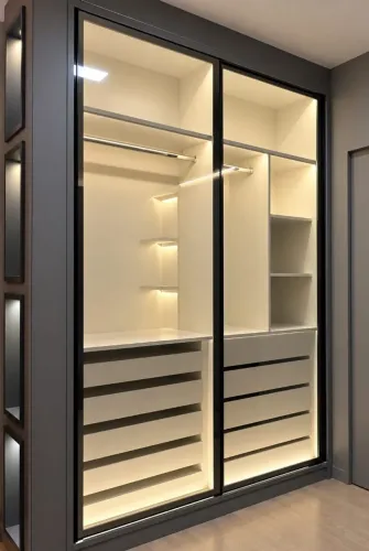 Roupeiro Com Portas Reflectas E Led Embutido 