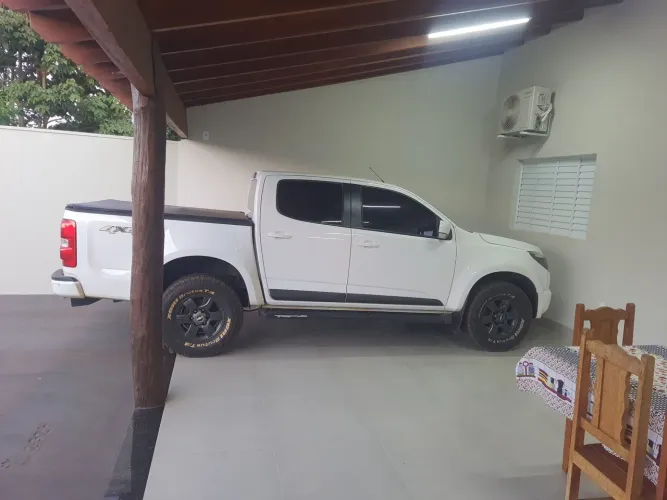 Chevrolet S10 Pick-up LT 2.8 TDI 4X4 CD Diesel AUT 2013