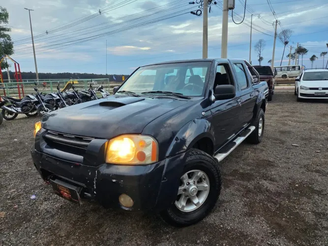 Nissan Frontier Se/se Strik/one CD 4X4 2.8 Dies 2006