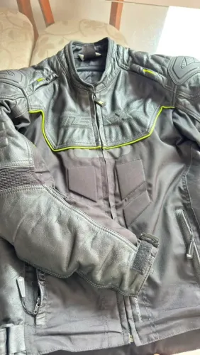 Jaqueta protetora de moto