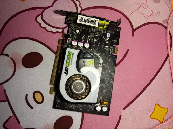 Placa de video NVIDIA GeForce 8600 GT