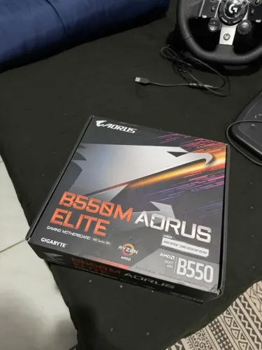 Placa-Mãe Gigabyte AORUS Elite B550M - AMD AM4