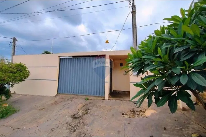 Casa à venda no Bairro Jardim Clodoaldo