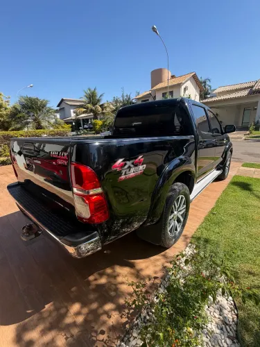 Toyota Hilux CD SRV 4X4 2.7 Flex 16V Aut. 2012