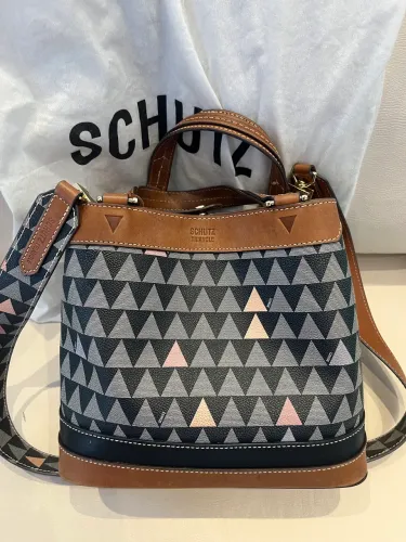 Bolsa Schütz Original - Usada poucas vezes e sem marca de uso