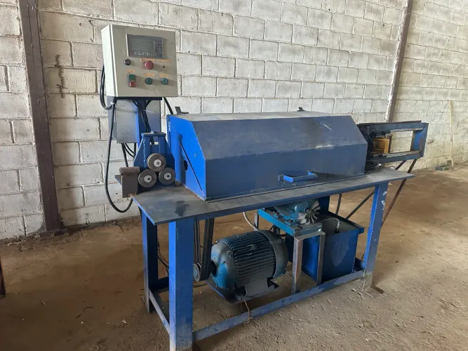 Vendo endireitador até 1/2 