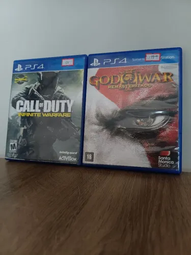 Jogos para ps4 kit com 2 call of duty / God of war 