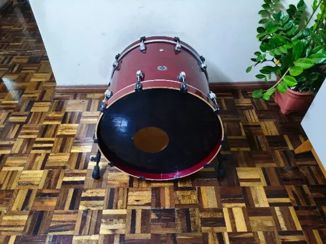 Bumbo 22' com 10 Afinadores Laqueado RMV Road