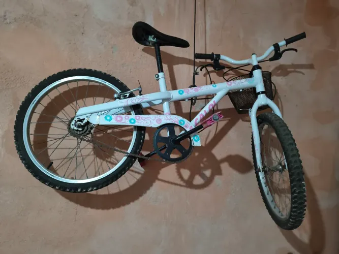Bicicleta aro 20 caloi 