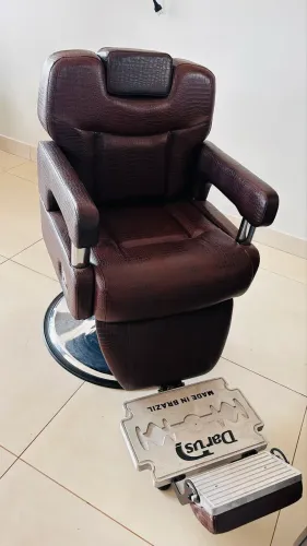Cadeira de barbeiro nova
