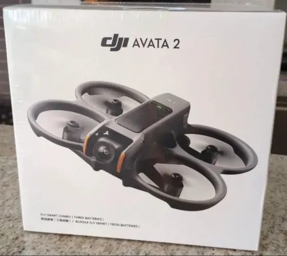Drone DJI Avata 2 Fly Smart Combo (3 baterias) - *LACRADO*